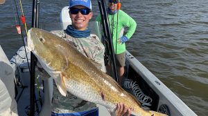 Unveiling the Catch of a Lifetime: 10 Steps to Hook Trophy Redfish in Venice, Louisiana